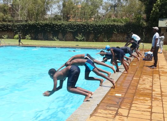 JUJA-ST-PETERS-SCHOOL-EXTRA-CURRICULUM-swimming